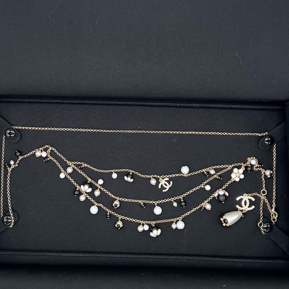 Chanel belt new! - Picture 1 of 3